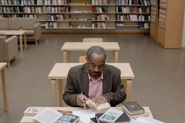 أشهر الروايات الأفريقية